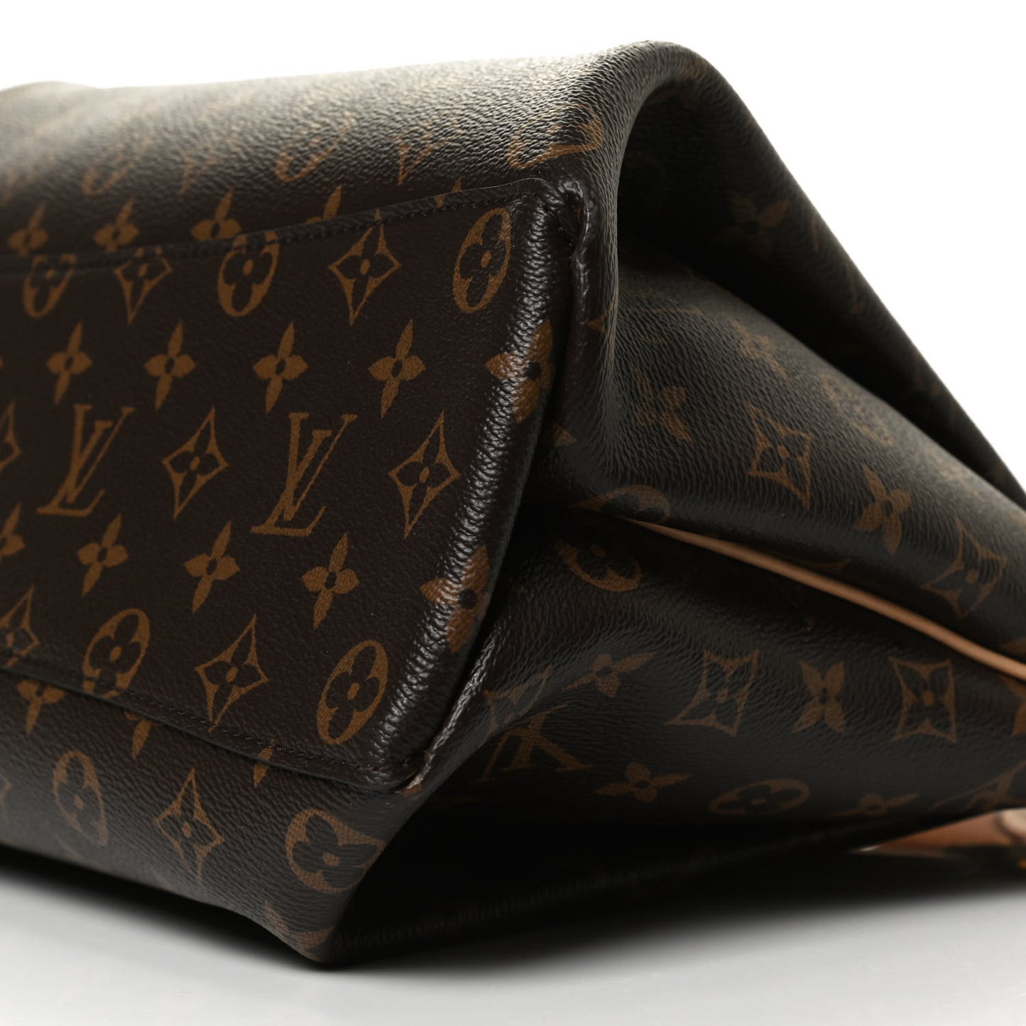 Monogram Rivoli MM