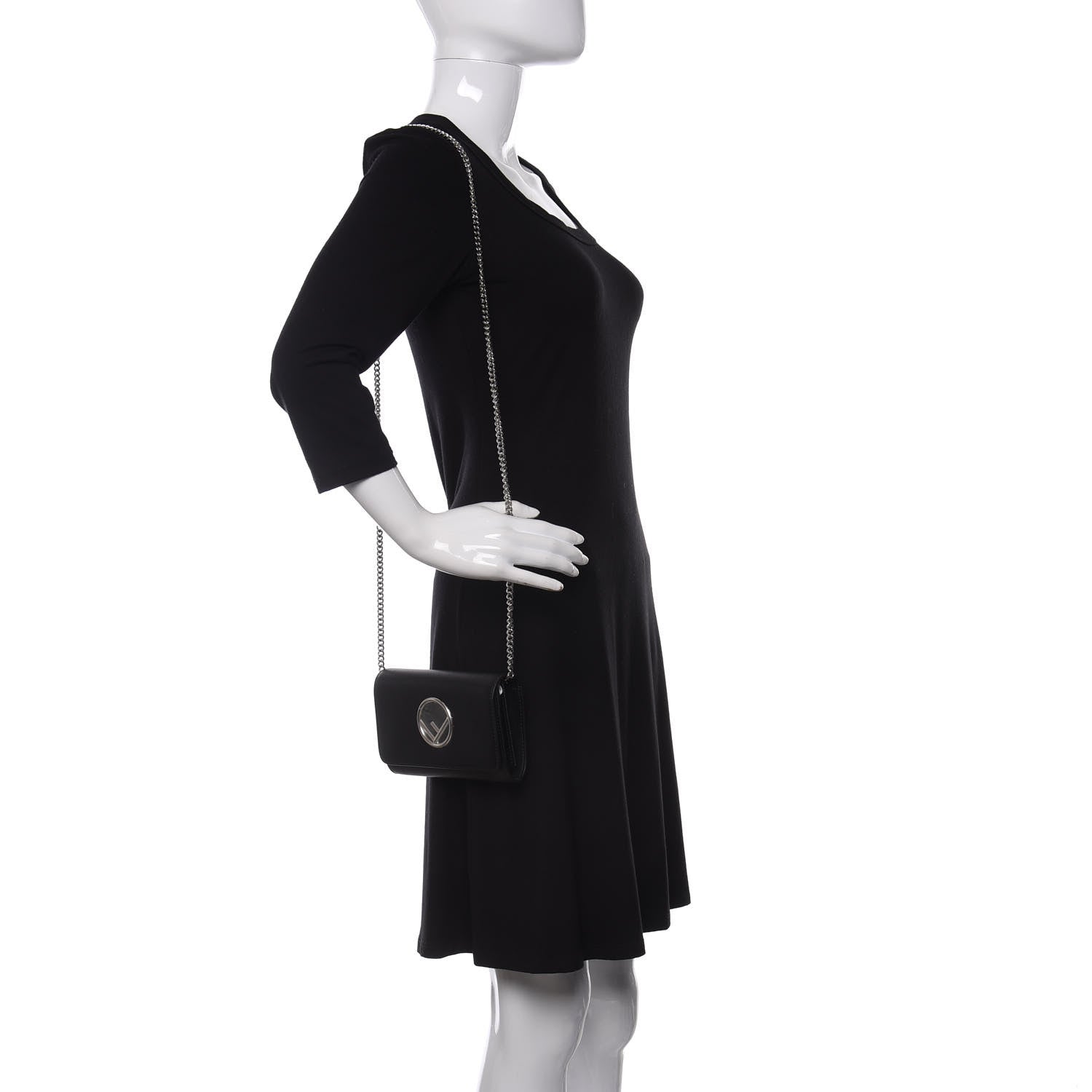 Fendi Vitello Cruise F is Fendi Wallet on Chain Black 2 of 11