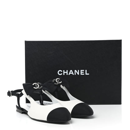 Chanel Lambskin Grosgrain Crystal Chain CC Logo Bow Slingback Flats 38 White Black 9 of 9