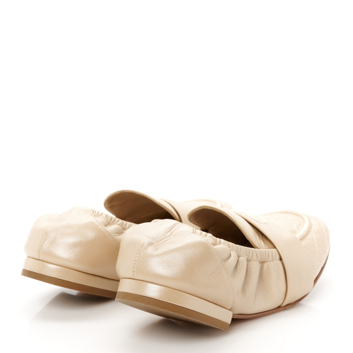 Laminated Lambskin Womens Quilted Elastic CC Moccasin Loafers 37.5 Beige