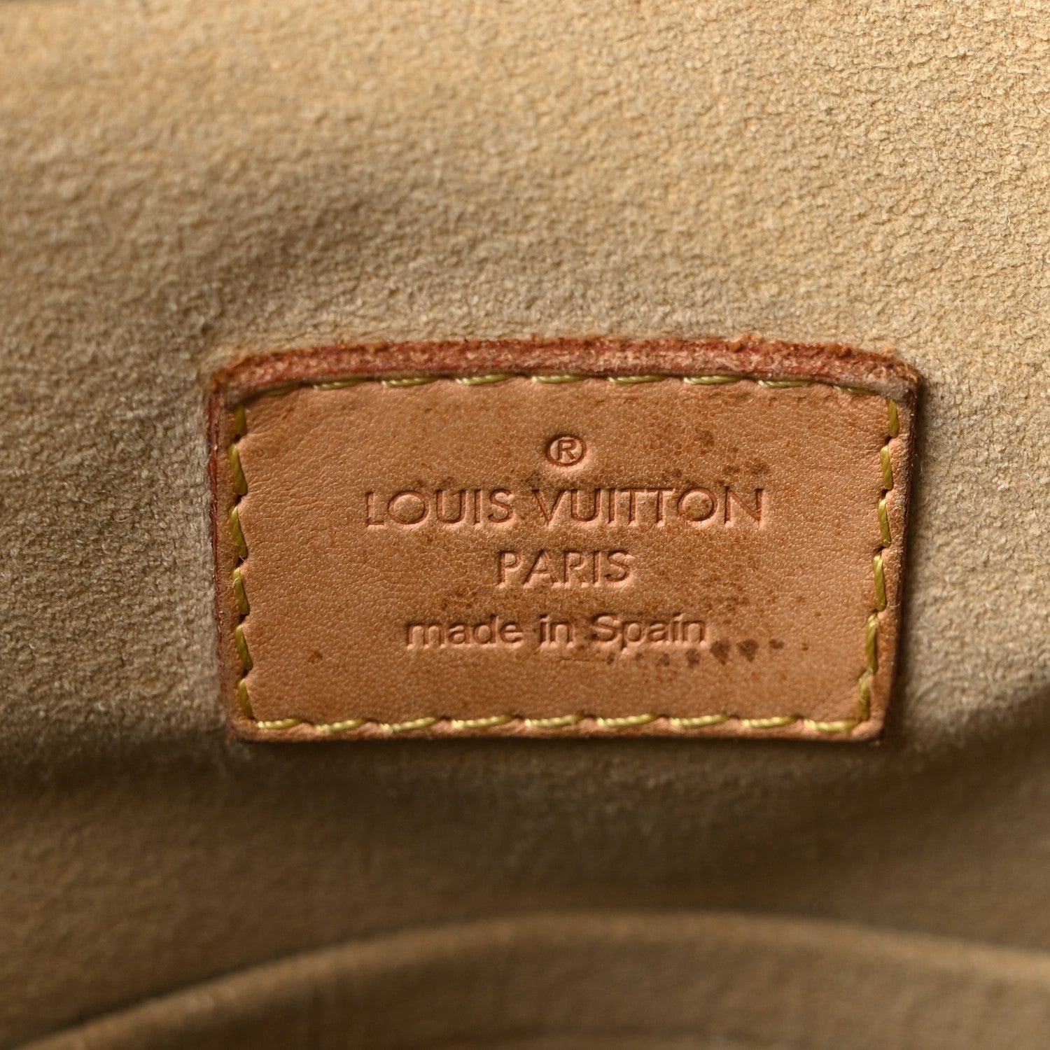 Louis Vuitton Damier Azur Artsy MM 6 of 9