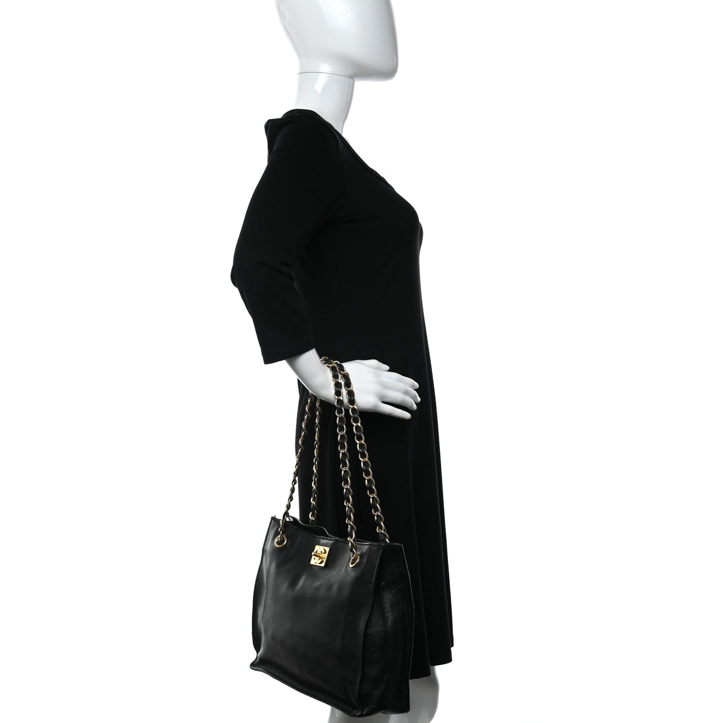 Caviar Shoulder Bag Black
