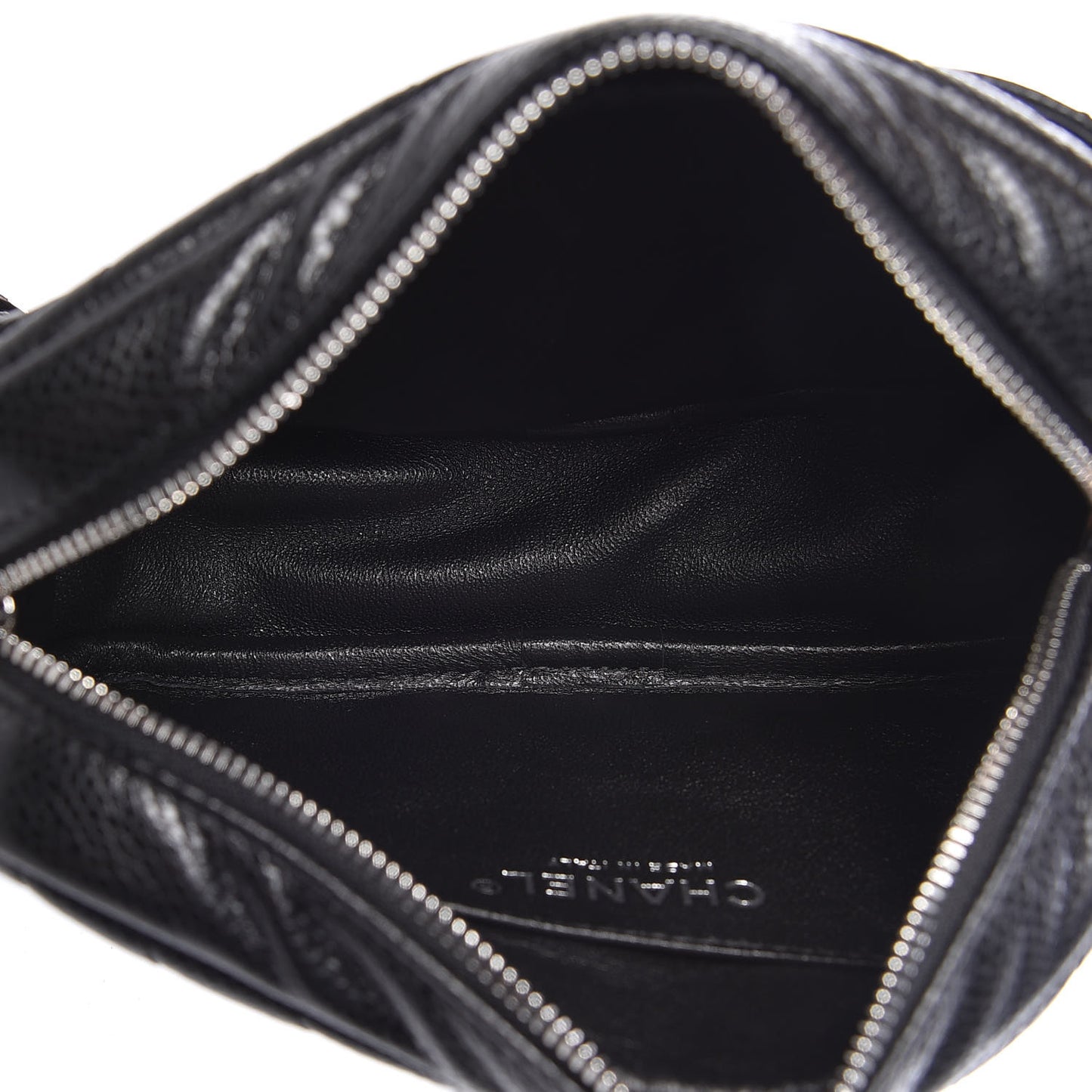Caviar Chevron Quilted Camera Case Black
