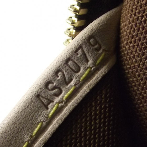 Louis Vuitton Monogram Icare Bag 8 of 8