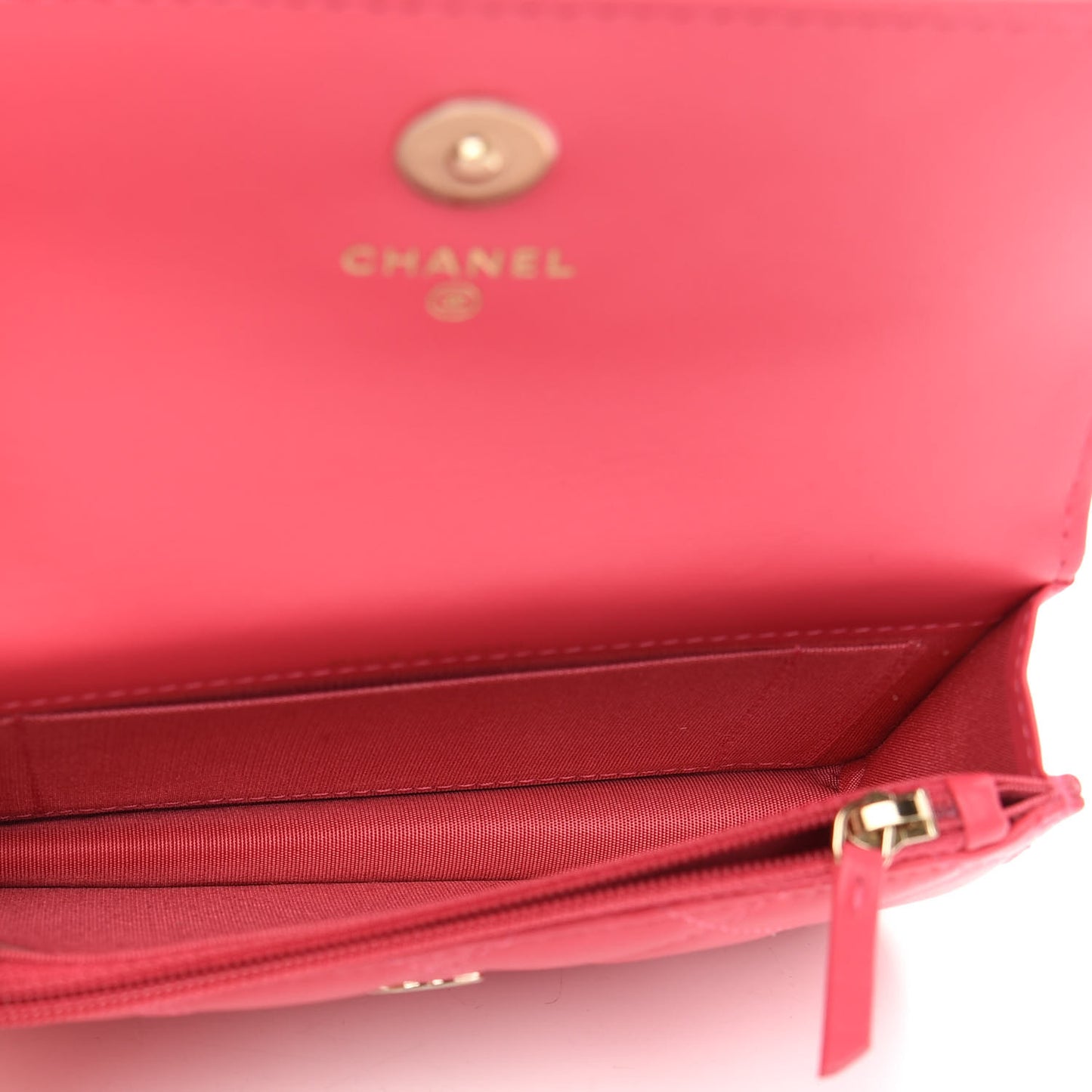 Calfskin Quilted Maxi Pearls Clutch With Chain Pink