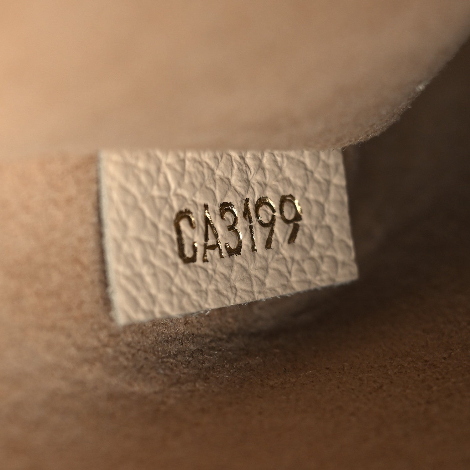 Louis Vuitton Monogram Vaugirard Creme 7 of 11