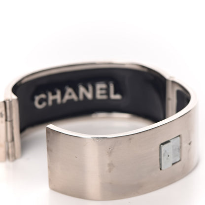 Chanel Metal Pearl CC Cuff Silver 14 of 16