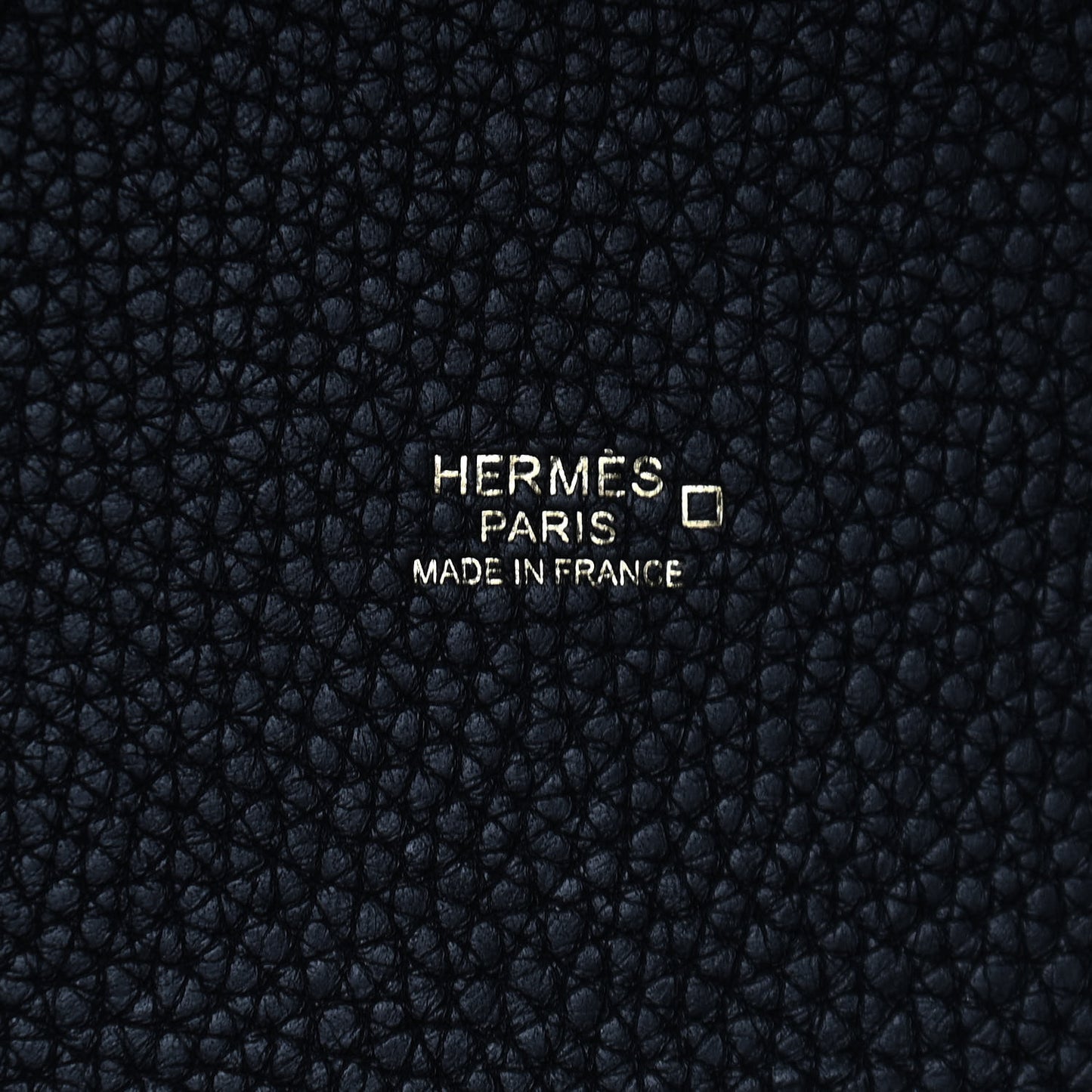 Taurillon Clemence Matte Alligator Picotin Lock Touch 22 MM Black