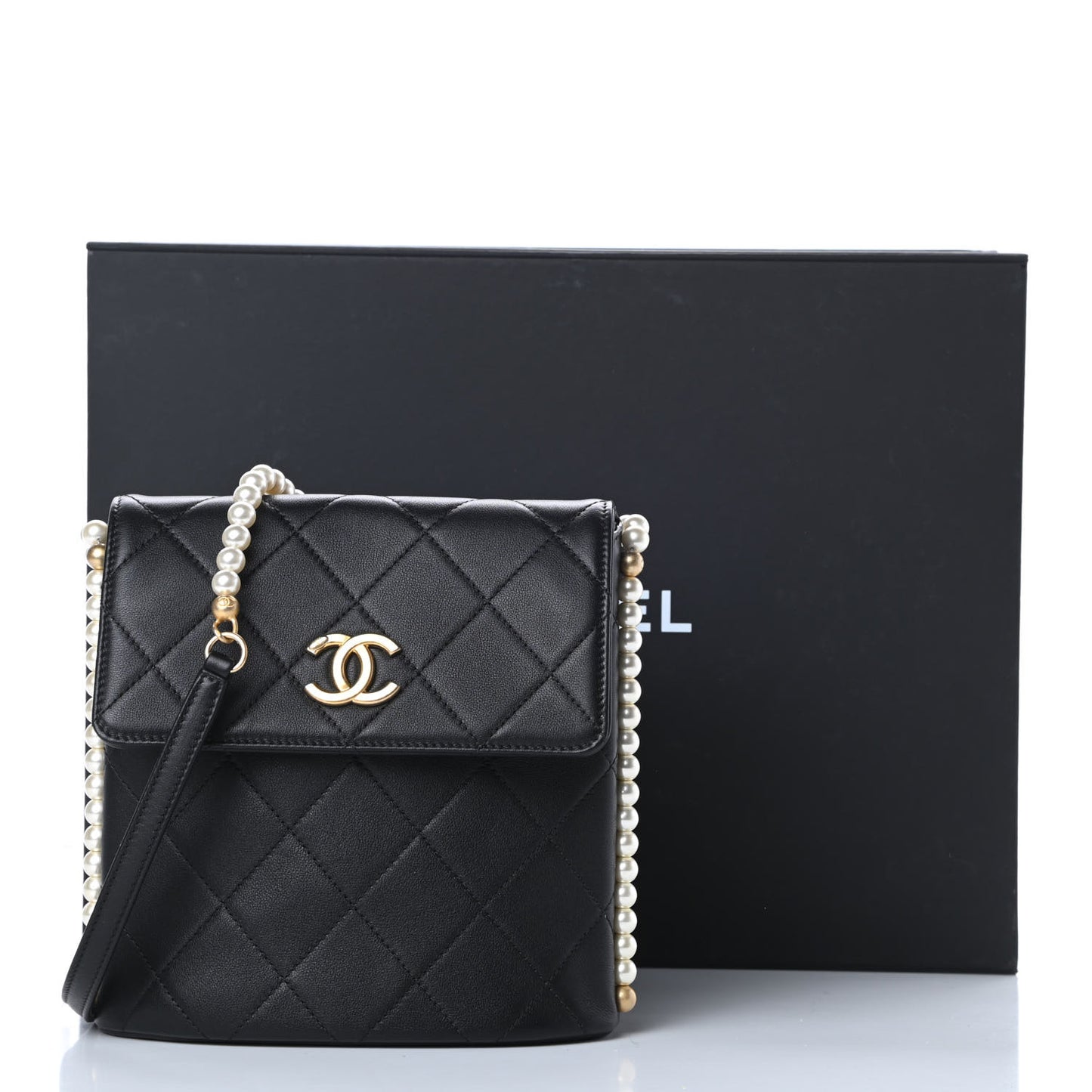 Calfskin Quilted Pearl Small About Pearls Hobo Bag Black