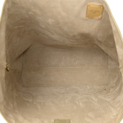 Louis Vuitton Grained Calfskin Low Key Cabas MM Clay 6 of 12