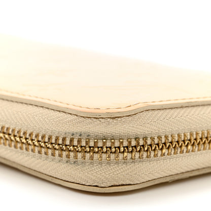 Louis Vuitton Vernis Zippy Wallet Blanc Corail 9 of 10