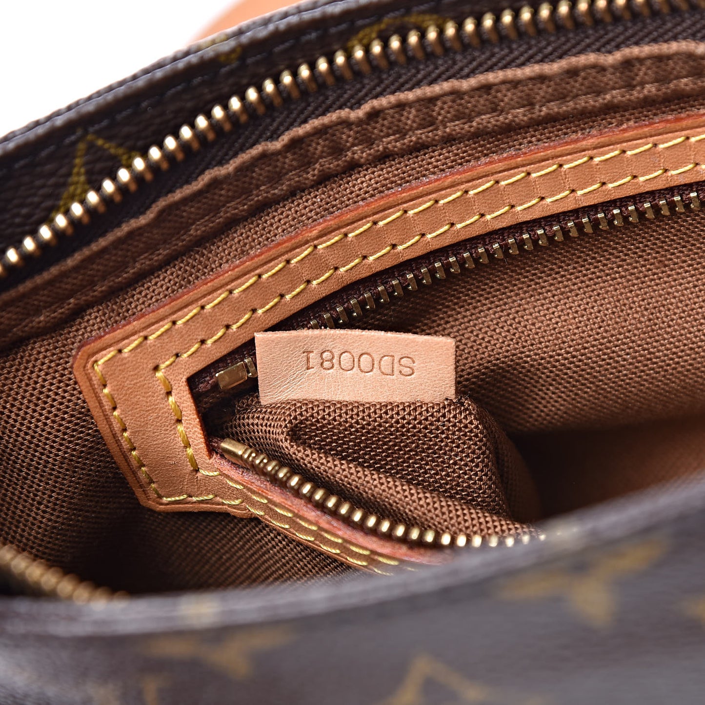 Monogram Trotteur
