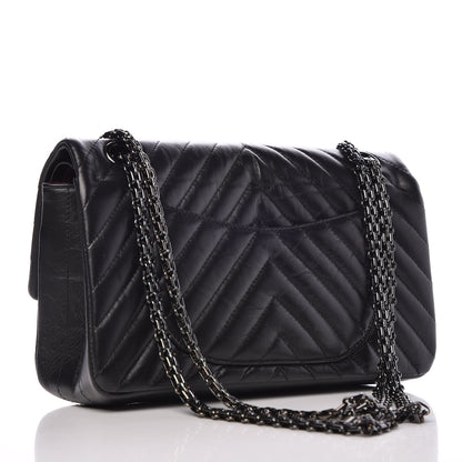 Chanel Aged Calfskin Chevron Quilted 2.55 Reissue 225 So Black 4 of 8