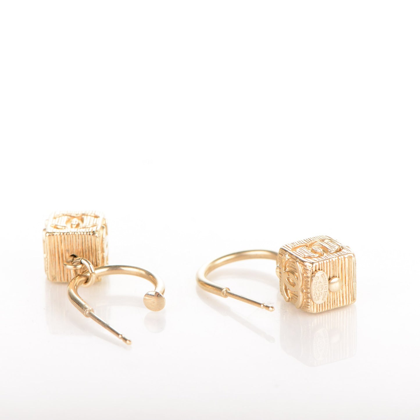 CC Cube Earrings Gold