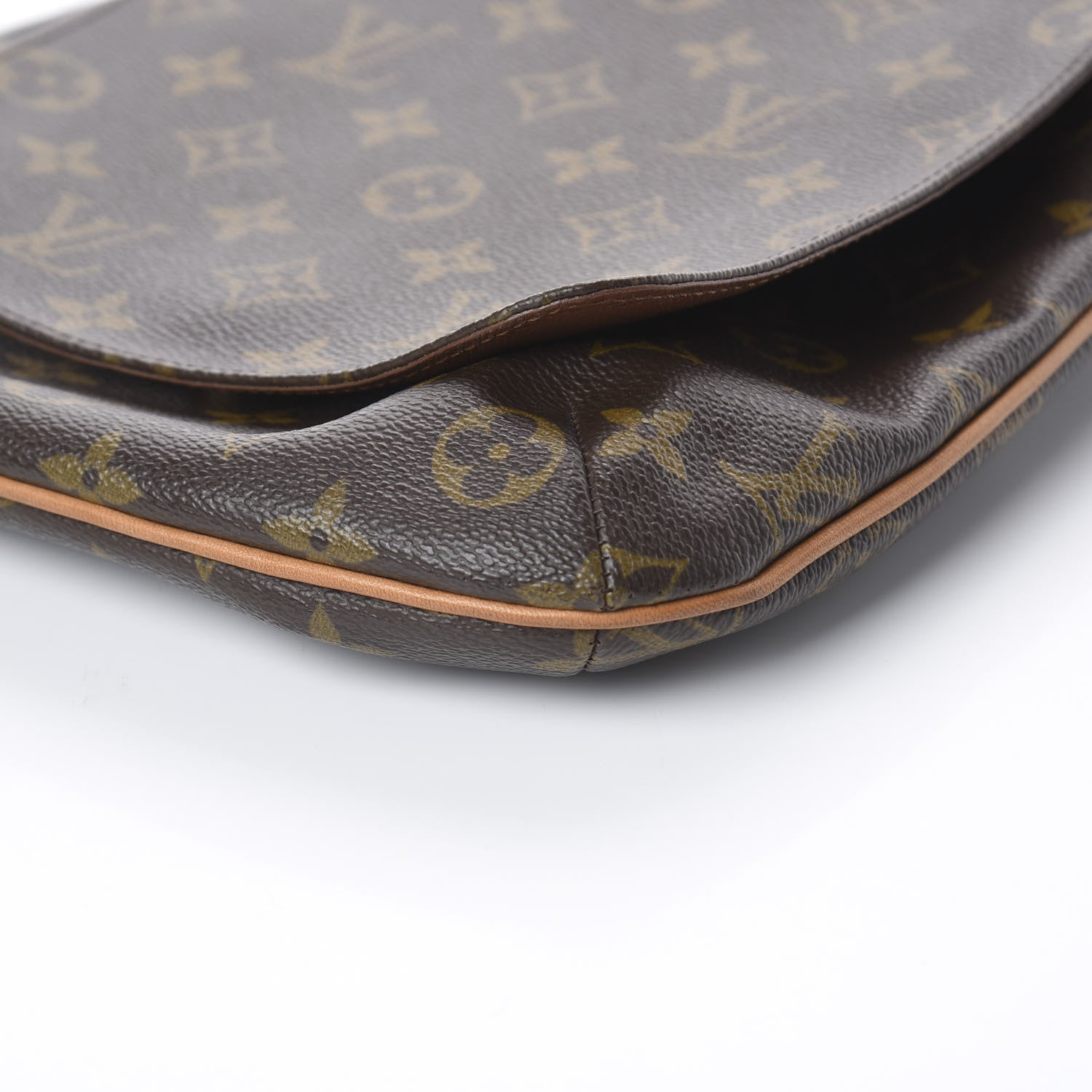 Louis Vuitton Monogram Musette Salsa 8 of 8