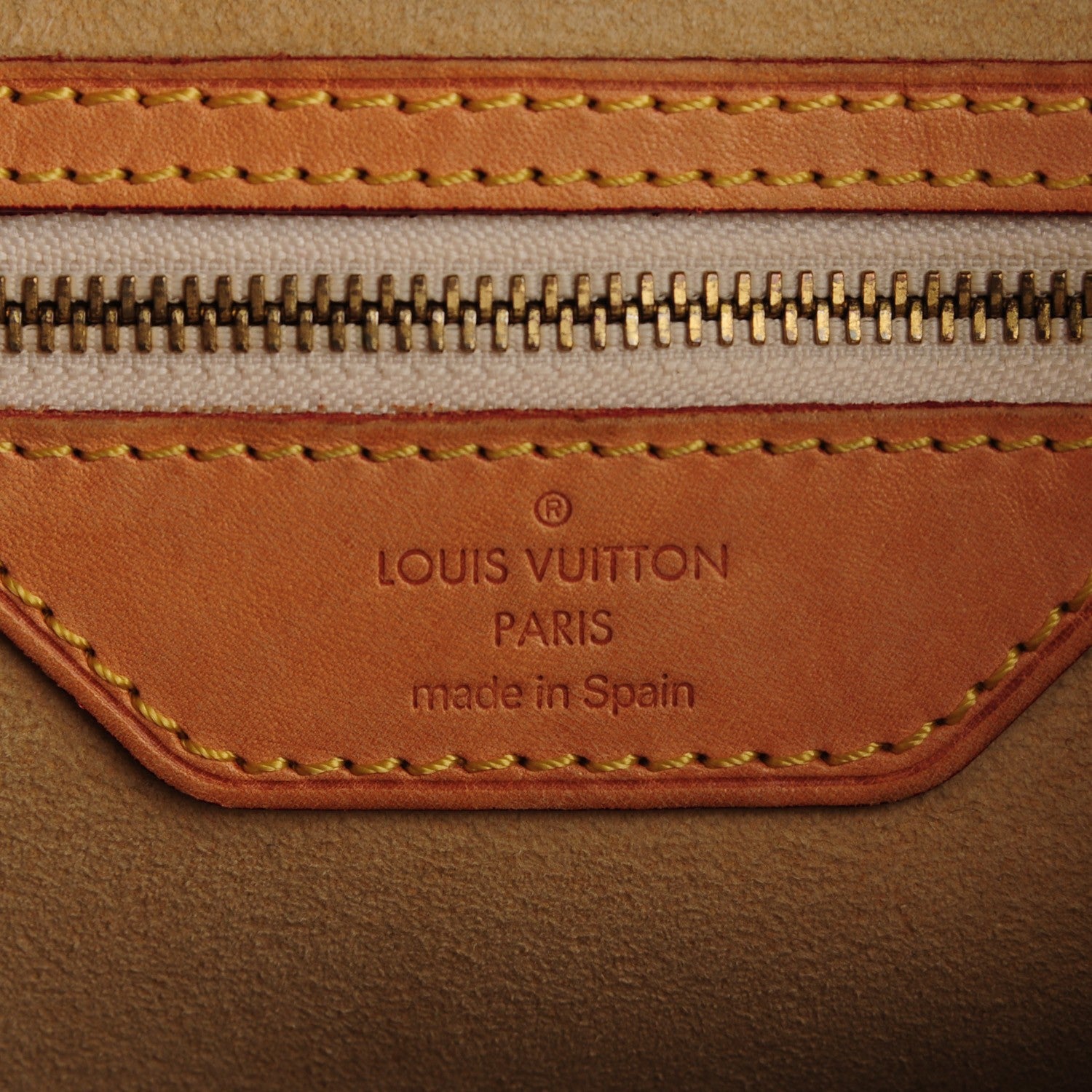 Louis Vuitton Damier Azur Hampstead MM 6 of 7