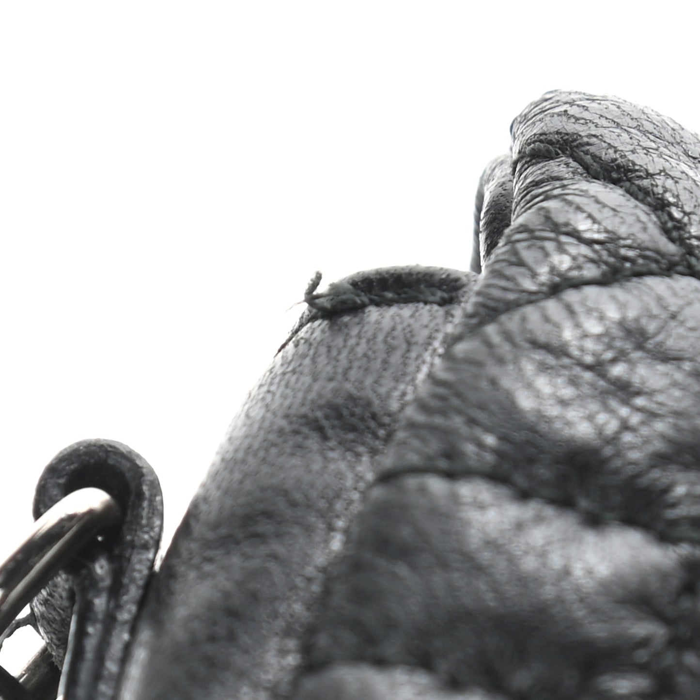 Lambskin Cannage New Lock Pouch Black