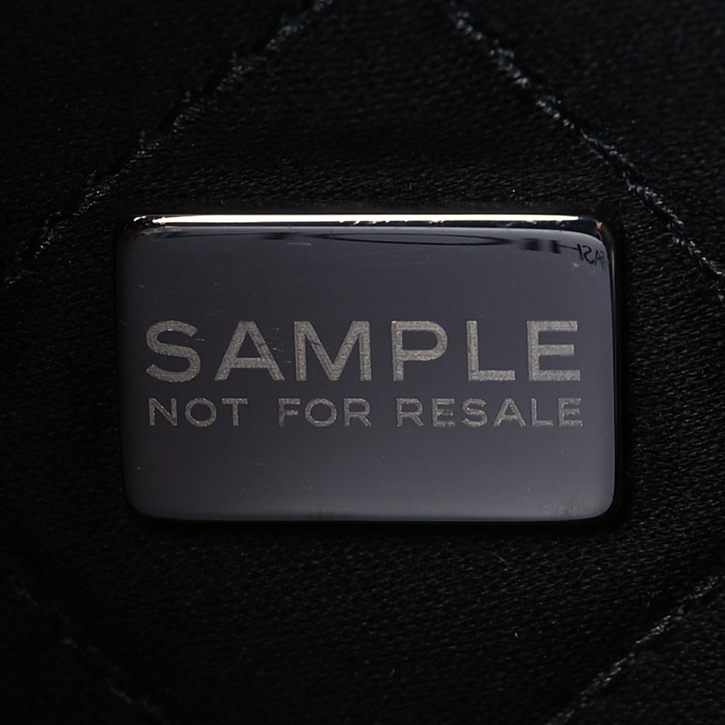 Metallic Calfskin Quilted Large Chanel 22 Burgundy