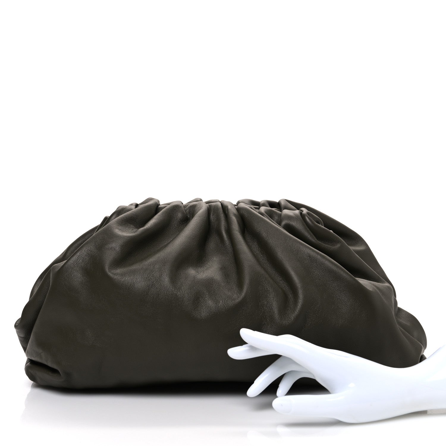 Bottega Veneta Smooth Butter Calf The Pouch Oversized Clutch Kaki Fondent 2 of 11