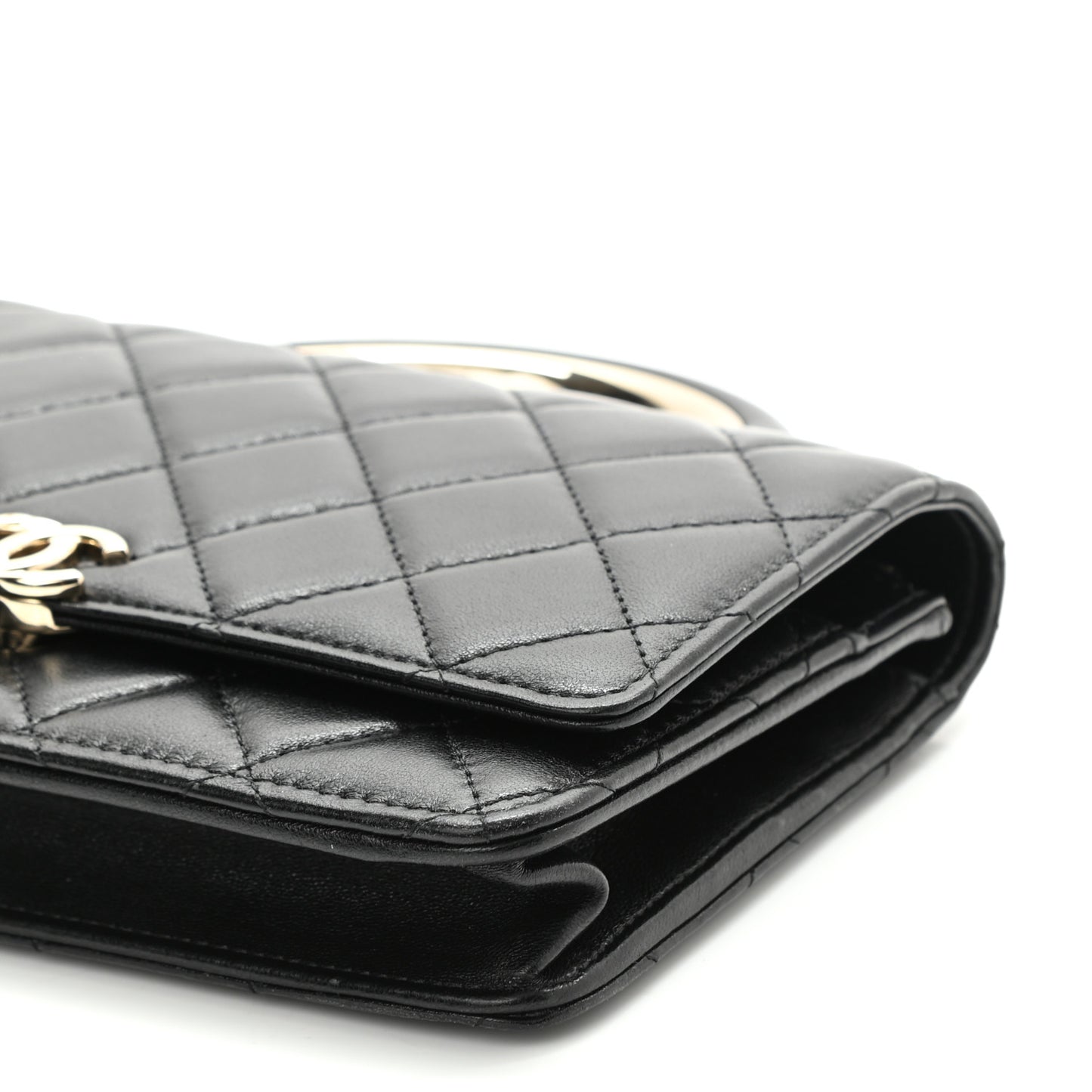 Lambskin Quilted Top Handle Wallet On Chain WOC Black