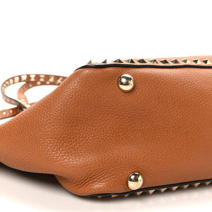Valentino Garavani Pebbled Calfskin Medium Rockstud Tote  Light Cuir 8 of 9