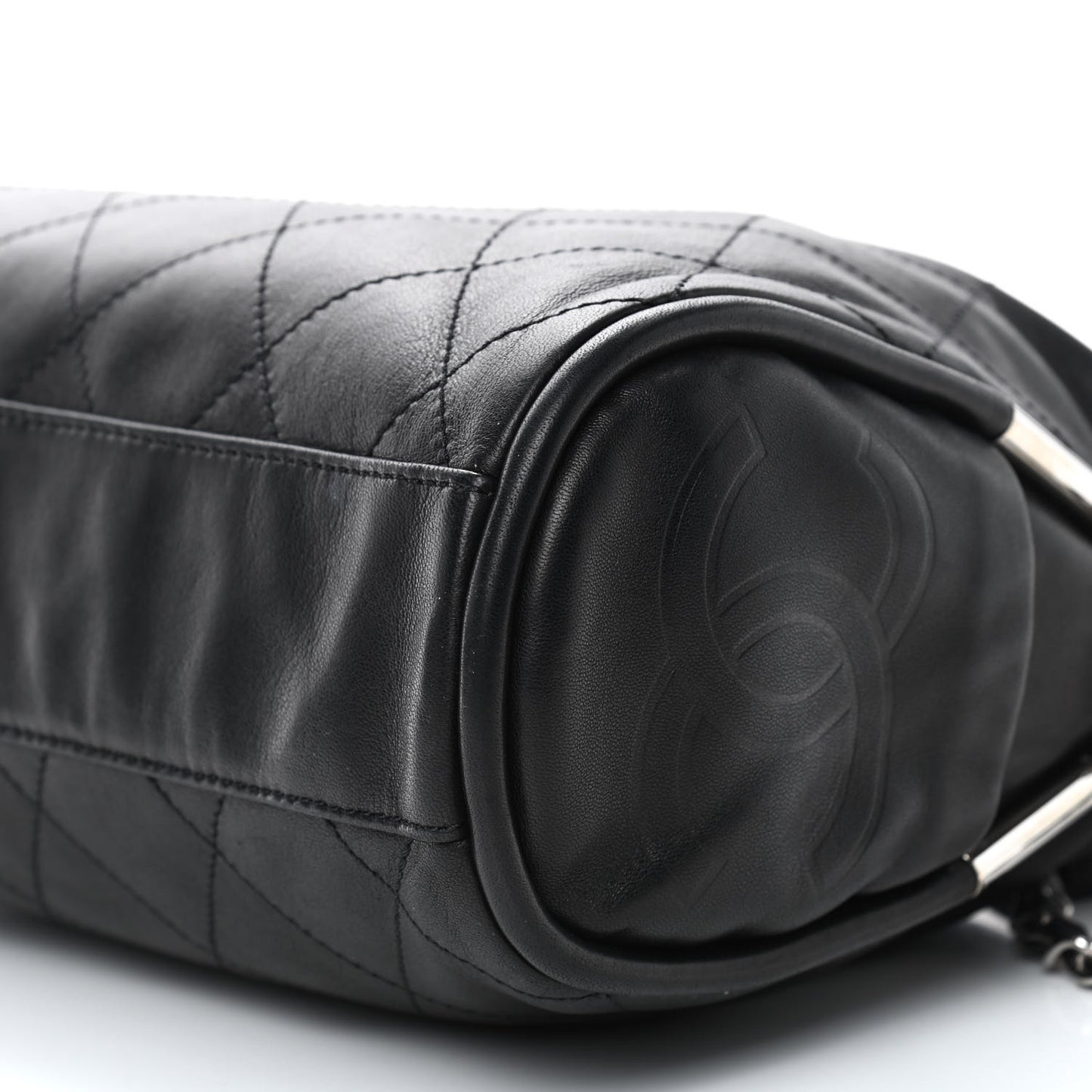 Lambskin Stitched Medium Ultimate Soft Tote Black