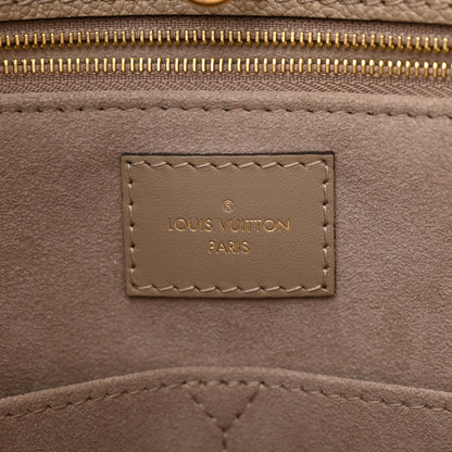 Louis Vuitton Empreinte Monogram Giant Onthego MM Tourterelle 6 of 13