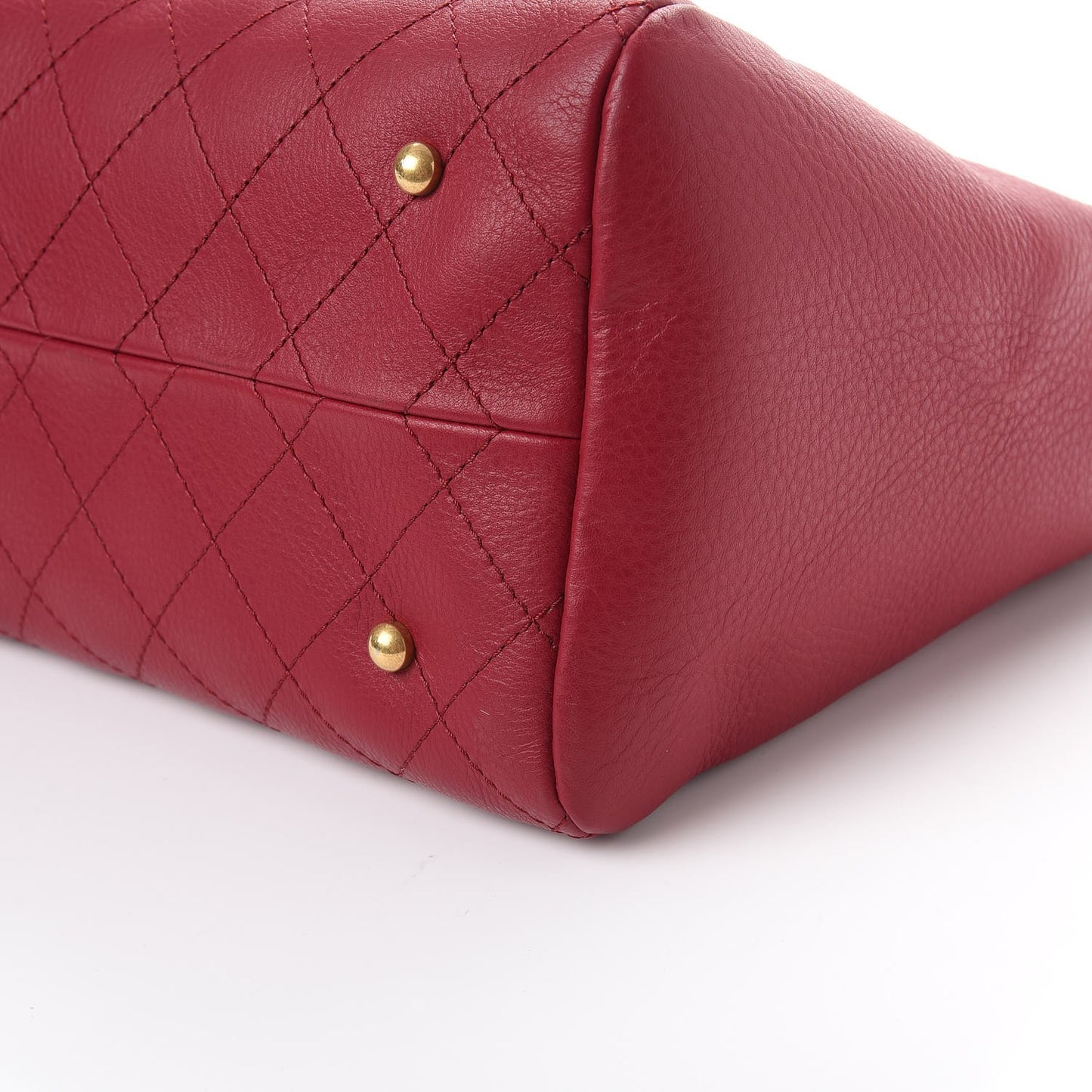Grained Calfskin Stitched Supple Rock Shopping Tote Burgundy