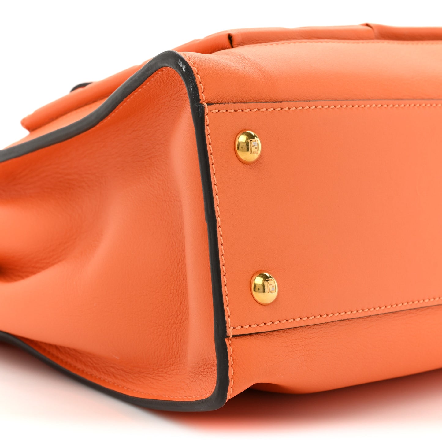 Vitello Seta Shiny Nappa Medium 3 Pocket Peekaboo Iconic Satchel Aranciata