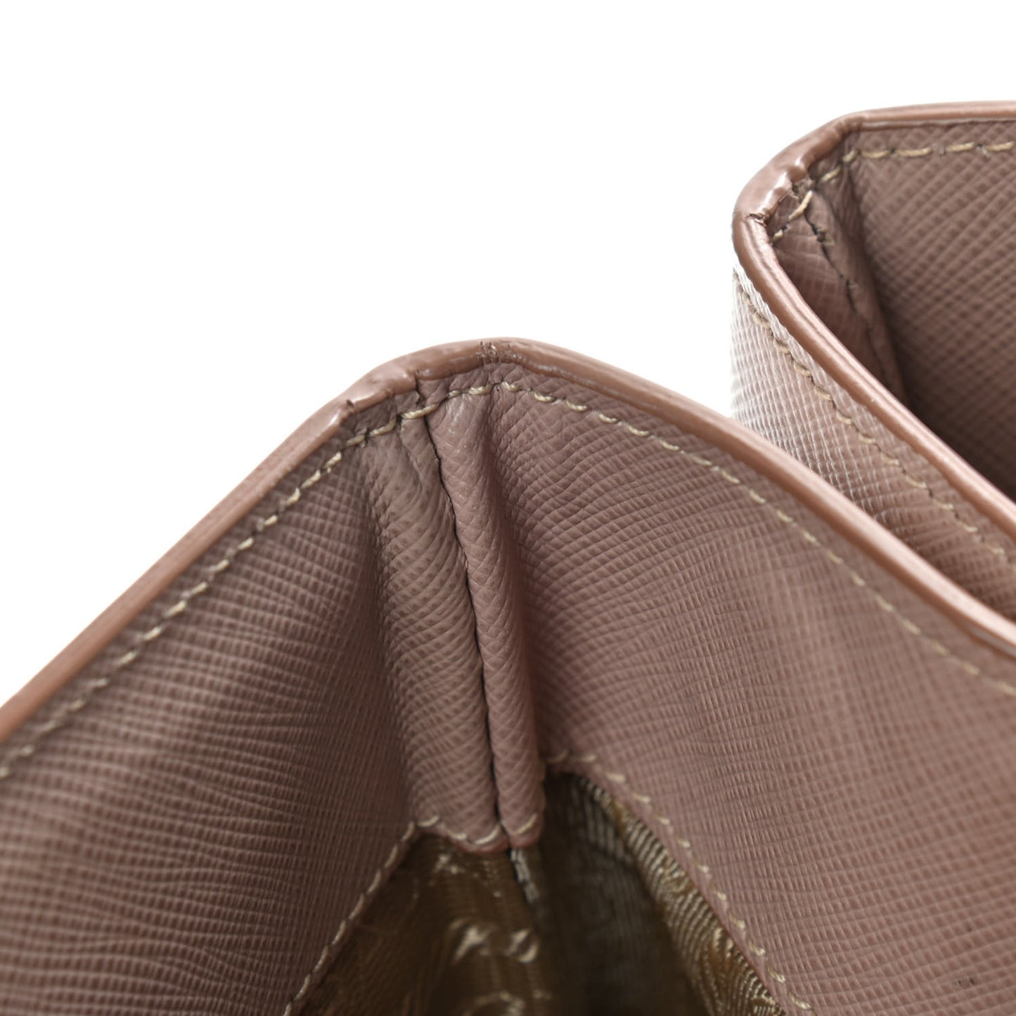 Saffiano Lux Large Tote Cammeo