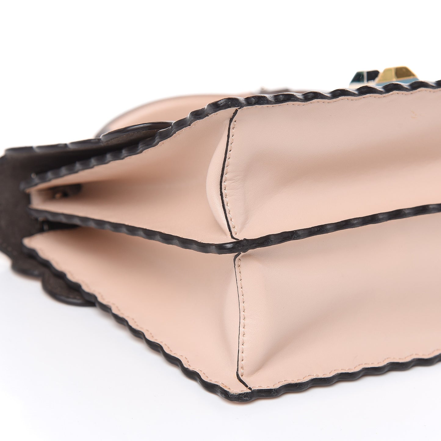 Vitello Liberty Scalloped Studded Kan I Shoulder Bag Plaster
