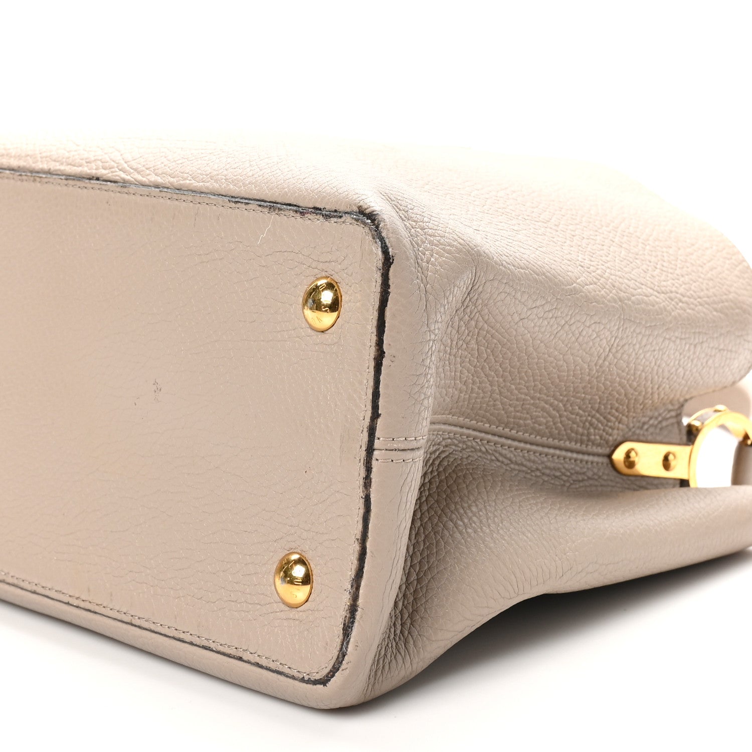 Louis Vuitton Taurillon Capucines MM Galet 9 of 12