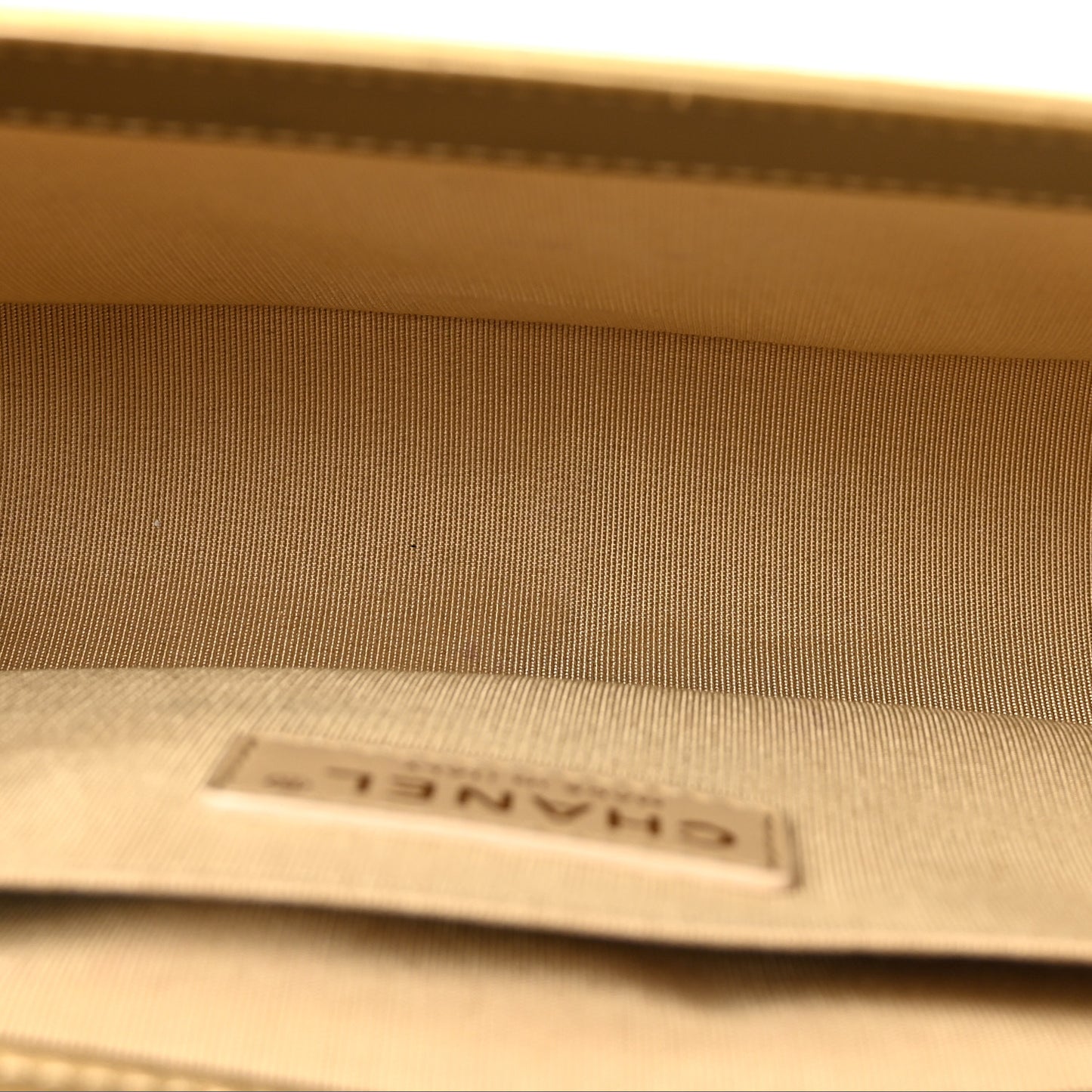 Metallic Patent Calfskin Quilted Medium Boy Flap Gold