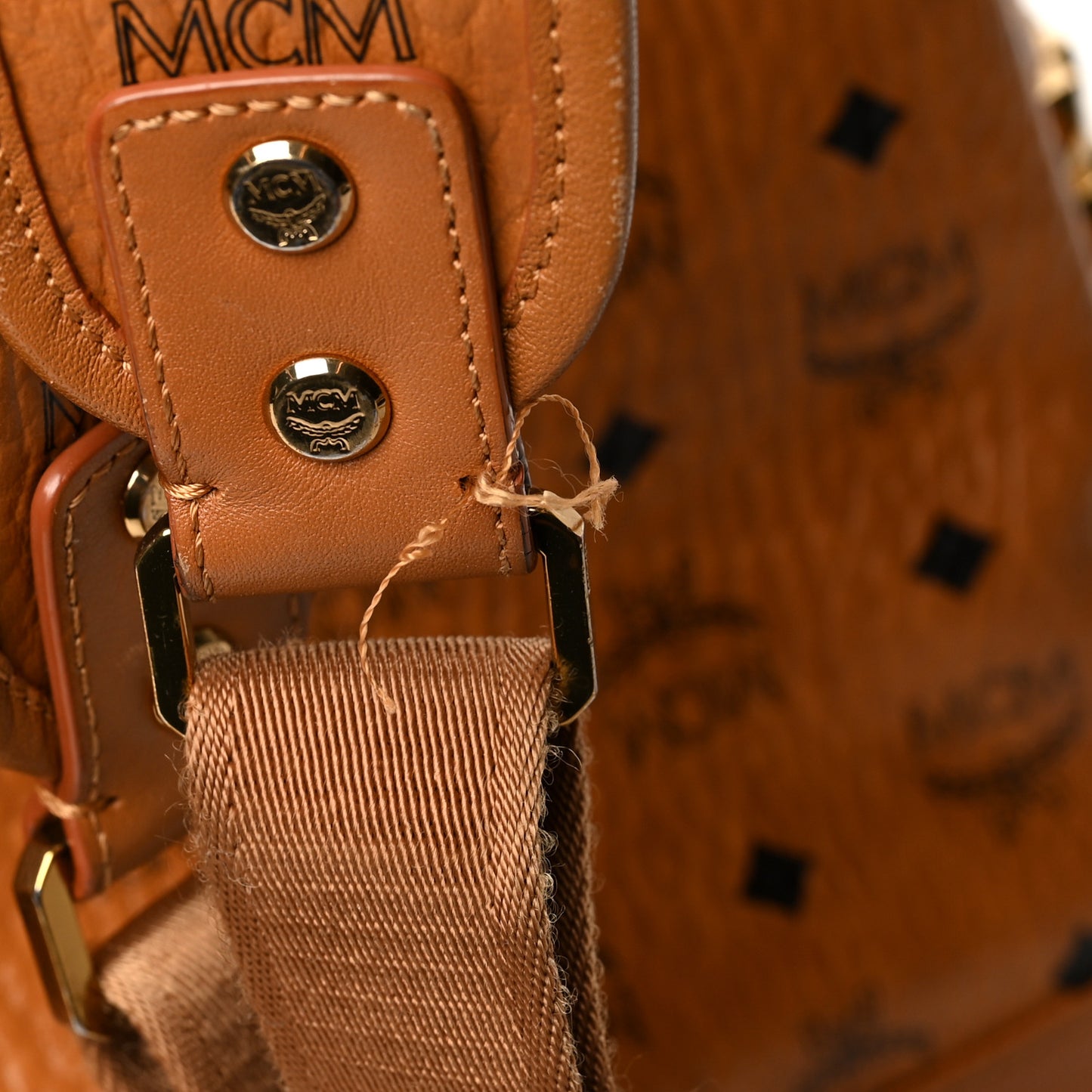 Visetos Medium Side Studs Stark Backpack Cognac