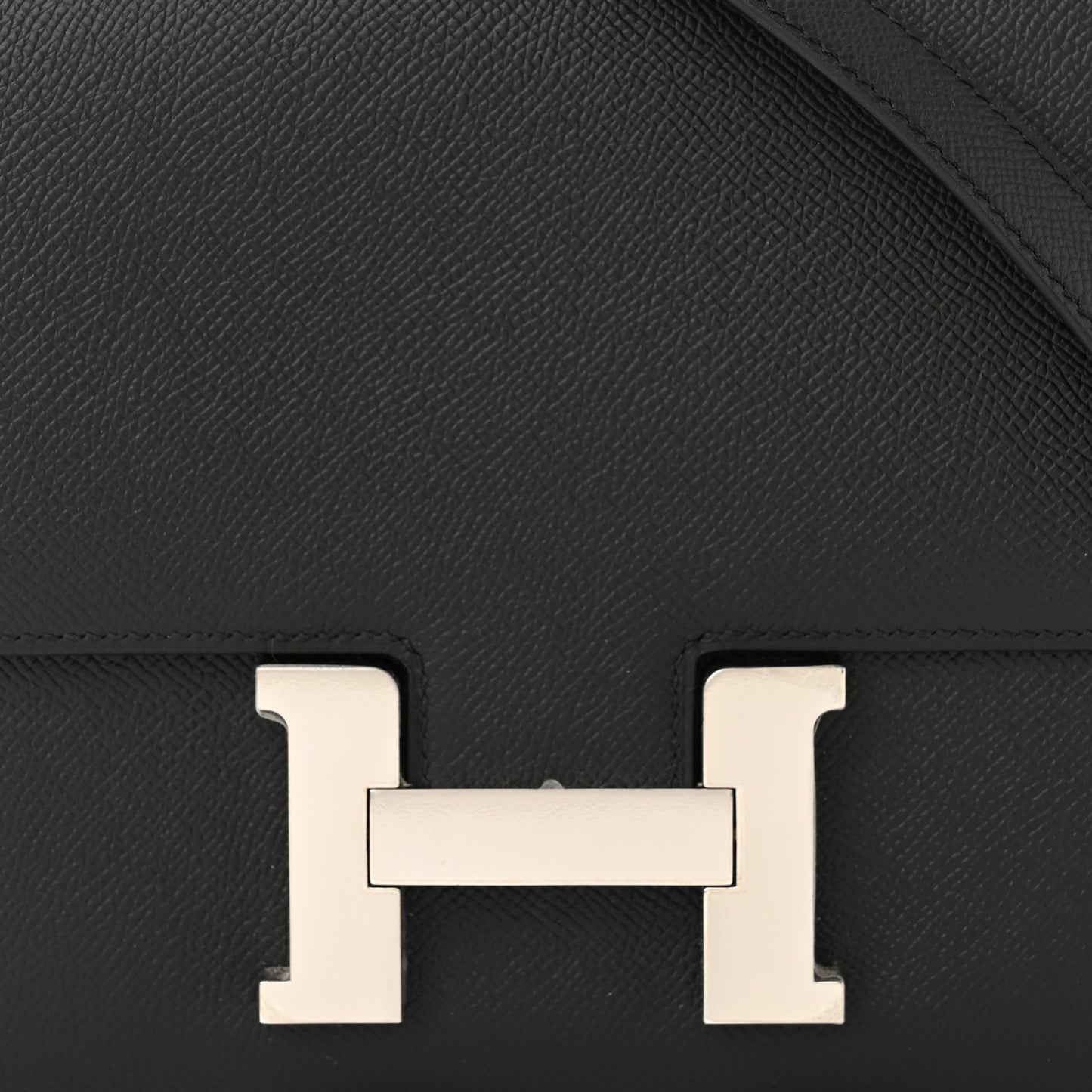 Epsom Constance 24 Black