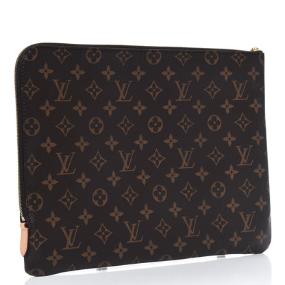 Louis Vuitton Monogram Etui Voyage MM Pouch 2 of 4
