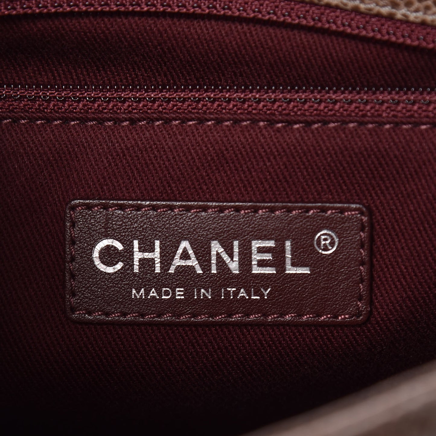 Crumpled Grained Calfskin Medium CC Crave Flap Brown