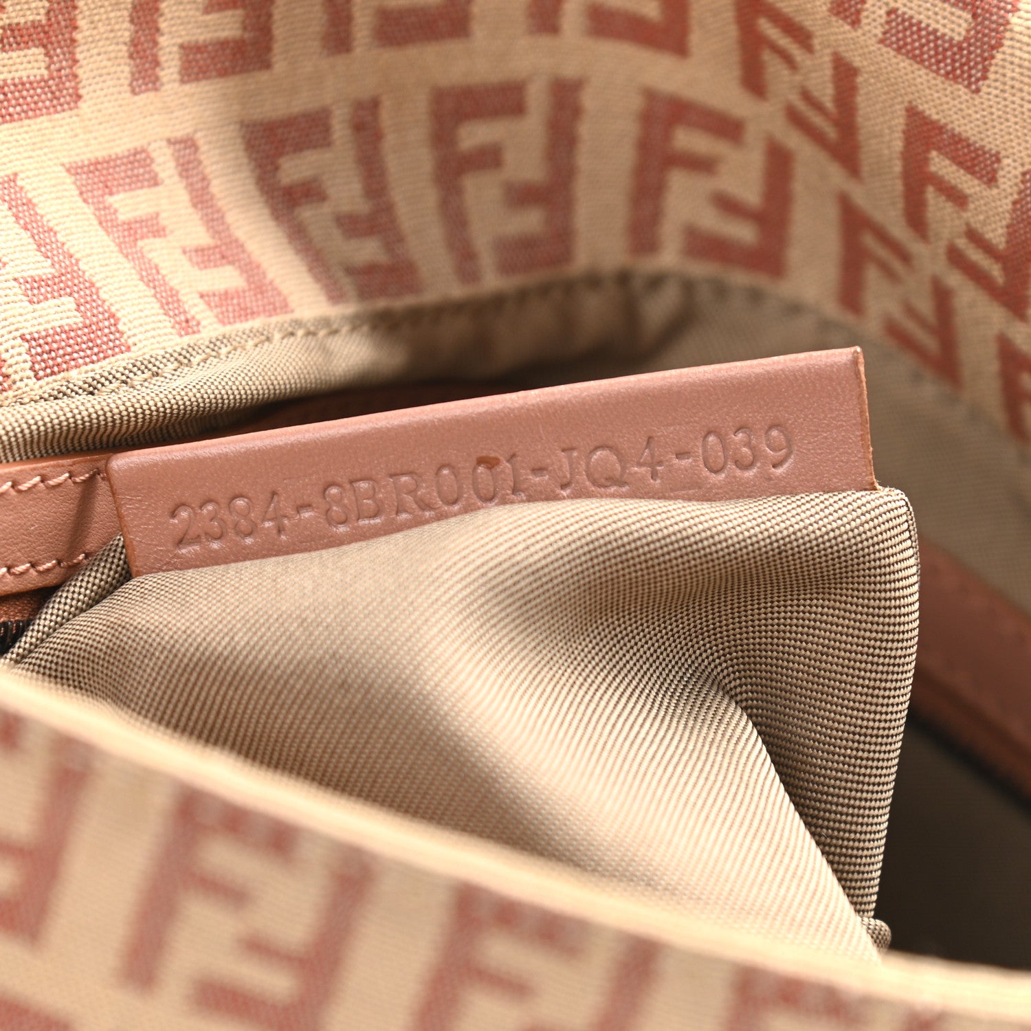 Fendi Zucchino Vitello Mama Baguette Beige Bruciato Bois de Rose 6 of 13