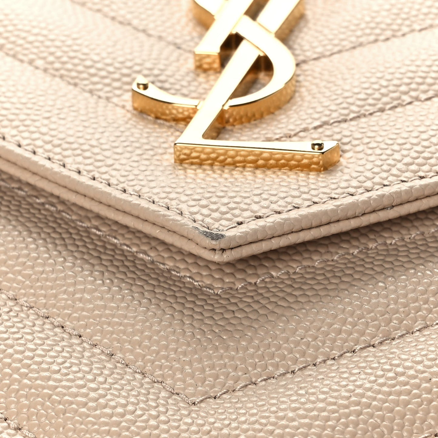 Grain De Poudre Matelasse Chevron Monogram Chain Wallet Nude Powder
