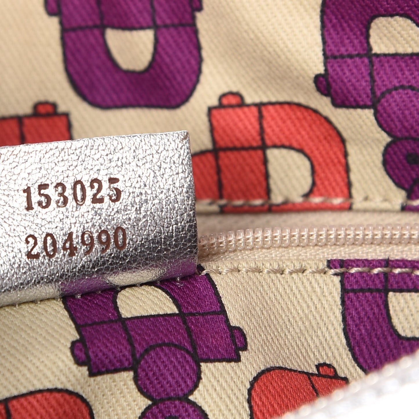 Metallic Guccissima Pocket Hobo Silver