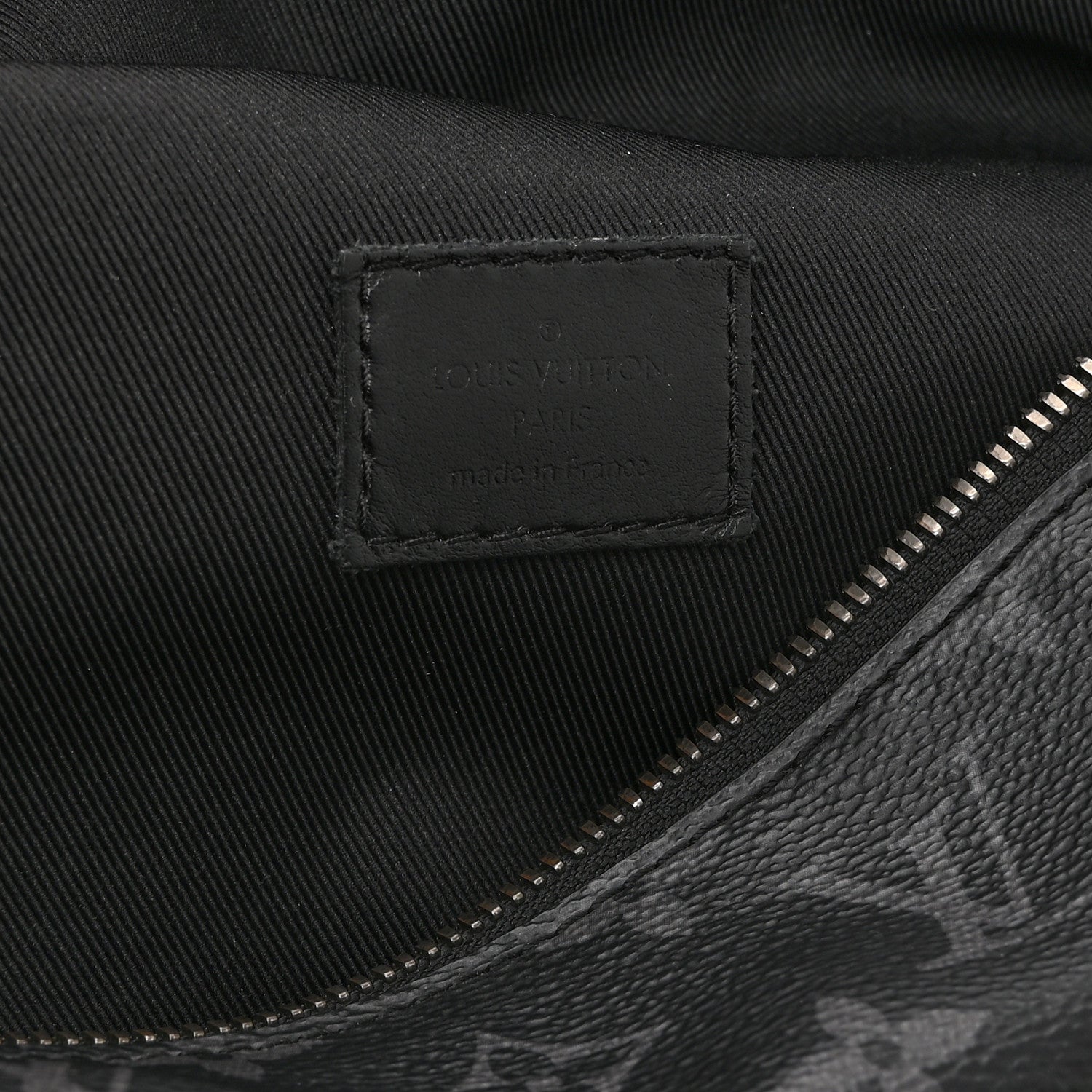 Louis Vuitton Monogram Eclipse Discovery Bumbag 6 of 9