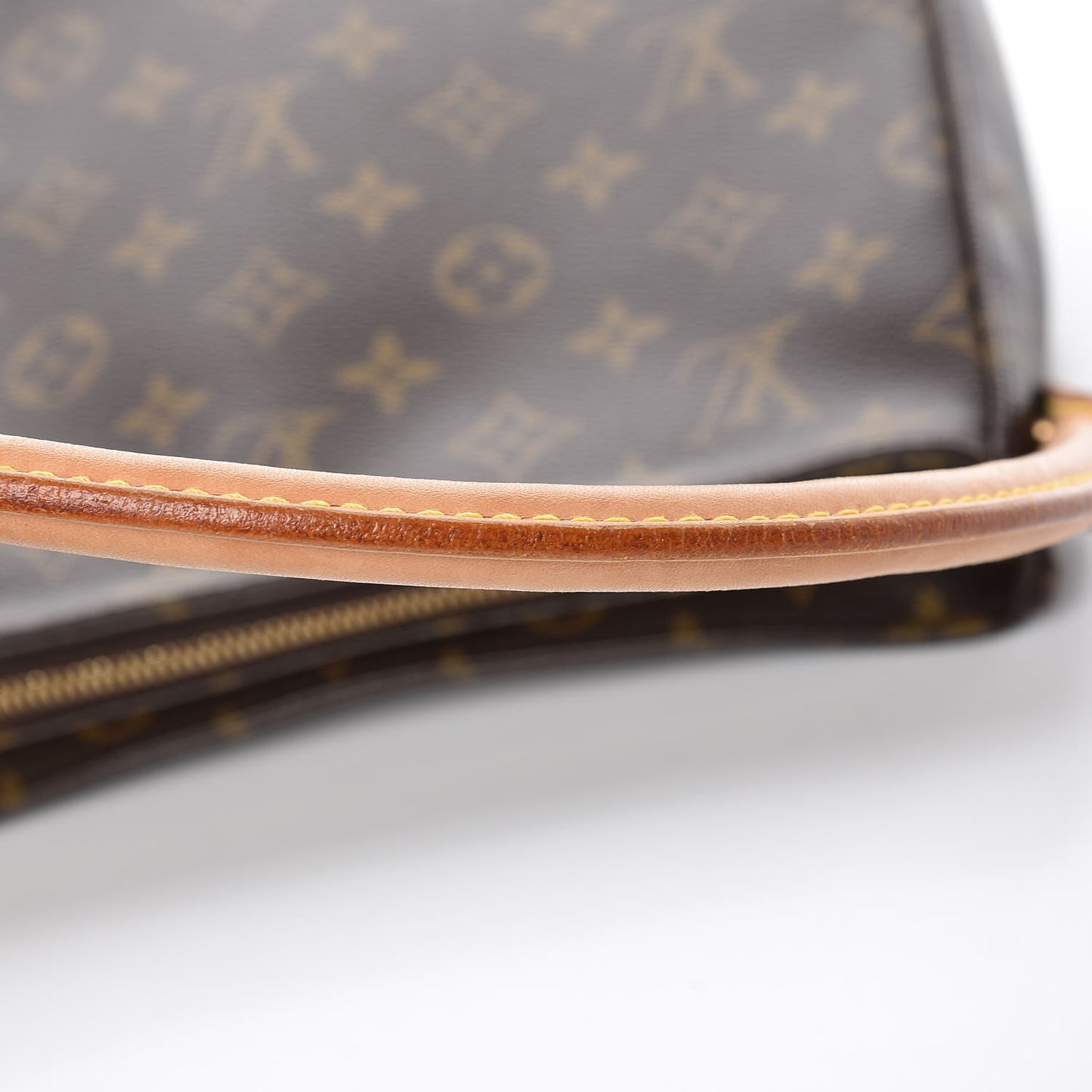 Monogram Looping MM