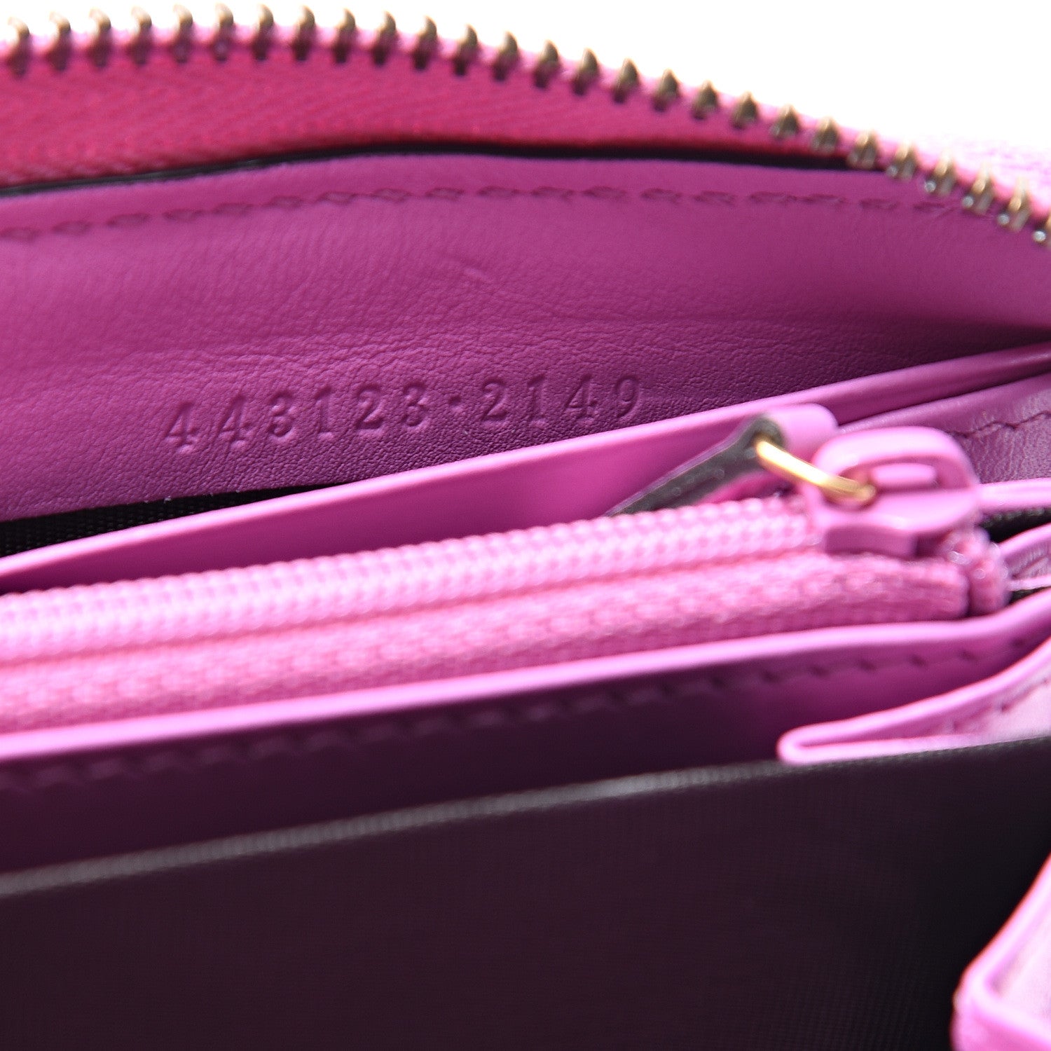 Gucci Calfskin Matelasse GG Marmont Zip Around Wallet Candy Mousse 6 of 7