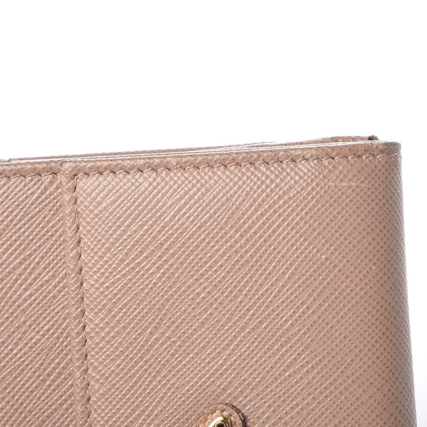 Saffiano Kiss Lock Compact Wallet Cammeo