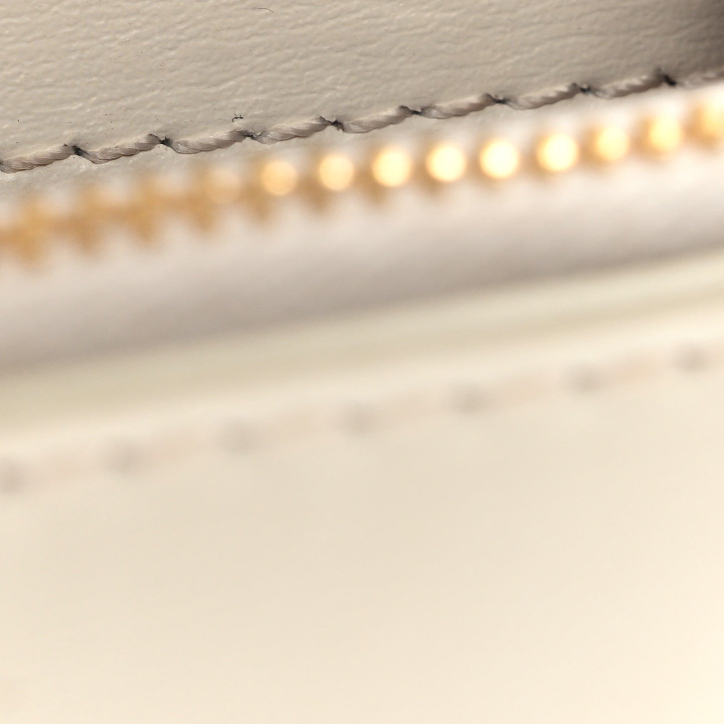 Calfskin Jitney 0.5 Cash Inside Crossbody Bag White
