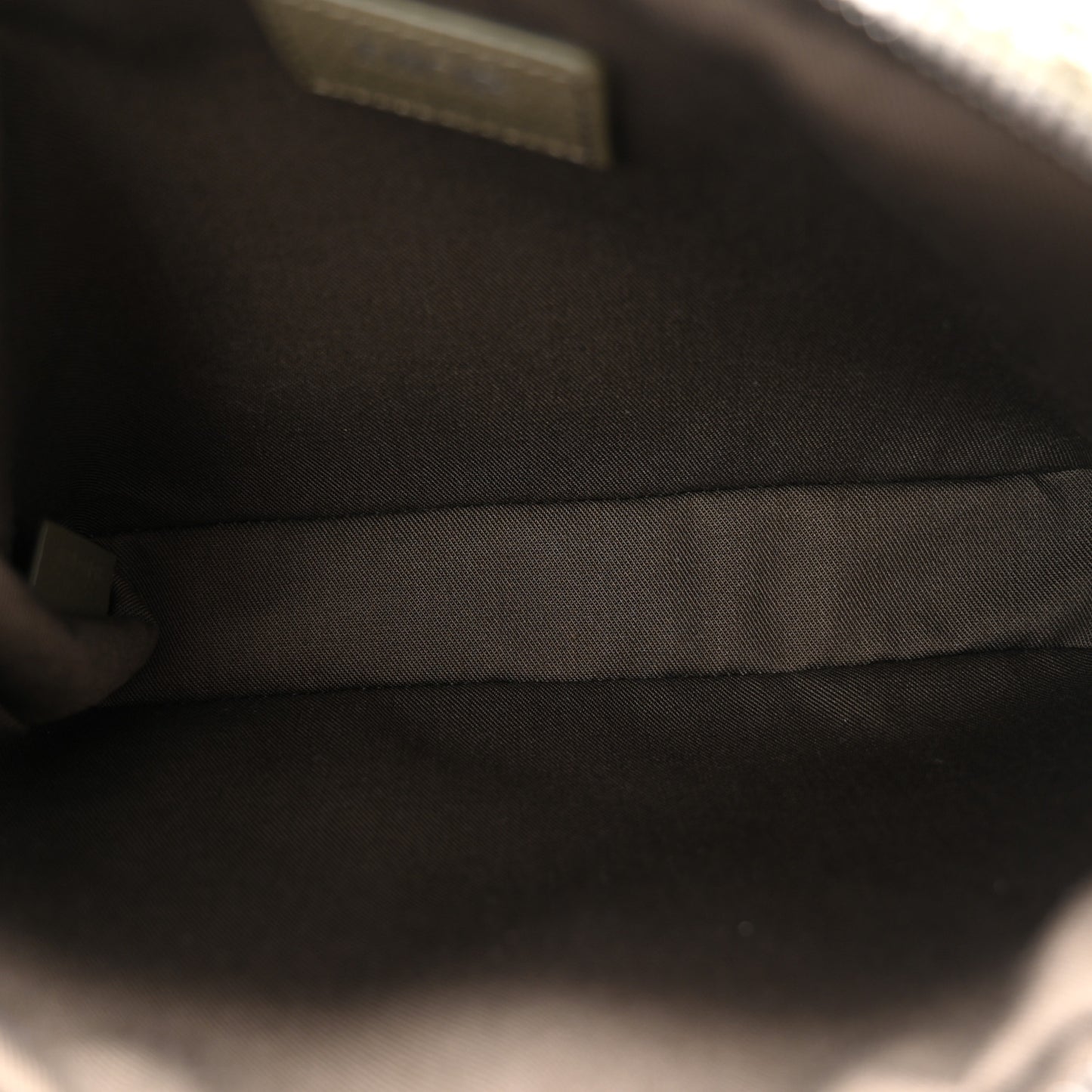 Oblique Saddle Triple Pouch Green