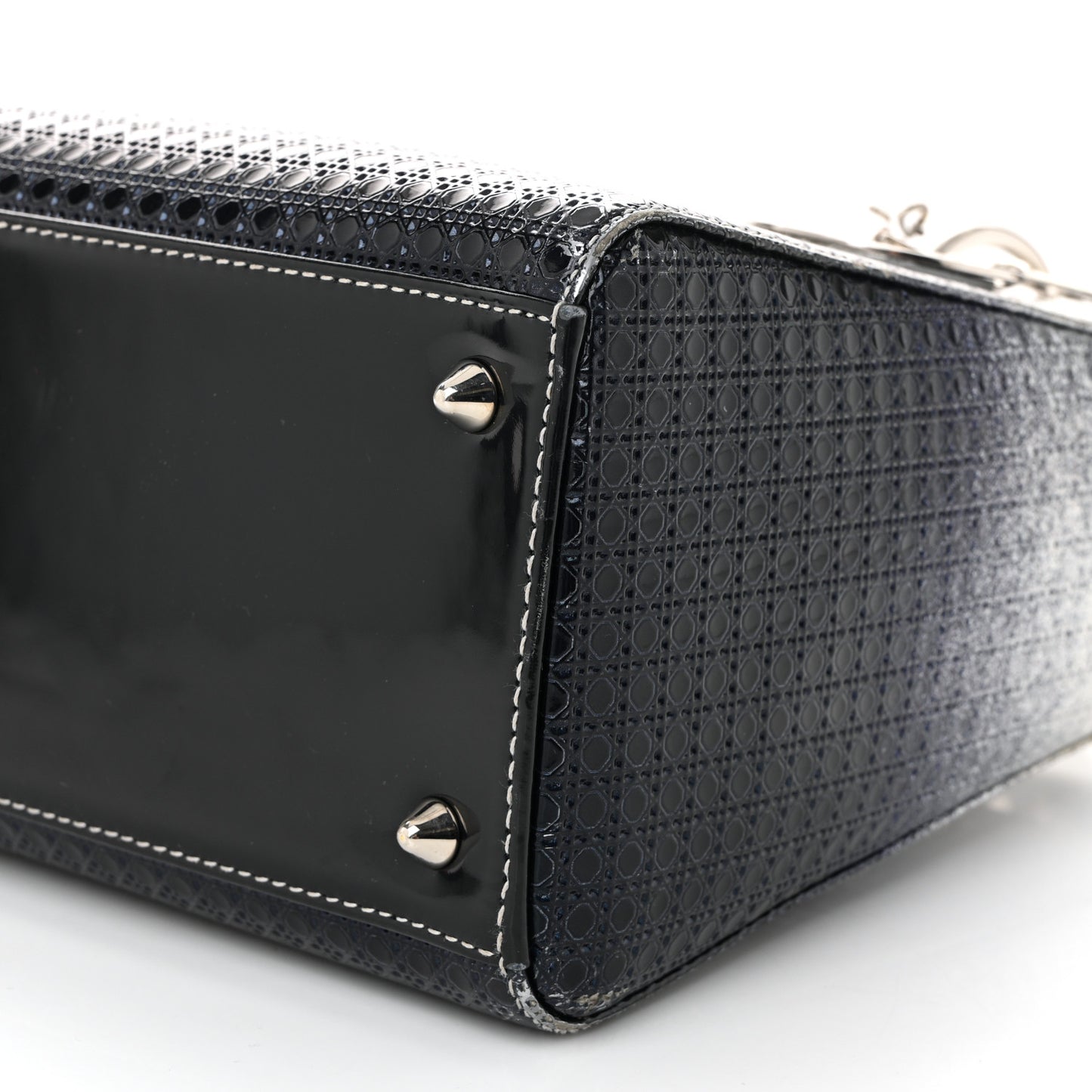 Metallic Patent Micro-Cannage Gradient Medium Lady Dior Silver Blue