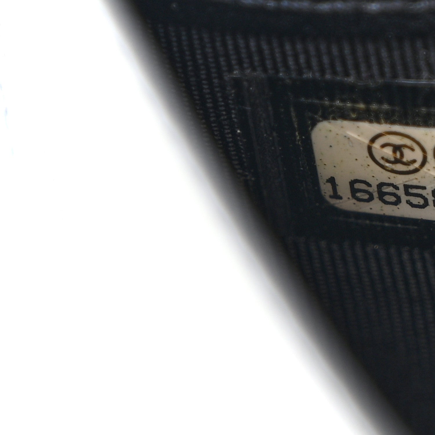 Chanel Patent Calfskin Quilted Yen Wallet So Black 9 of 14