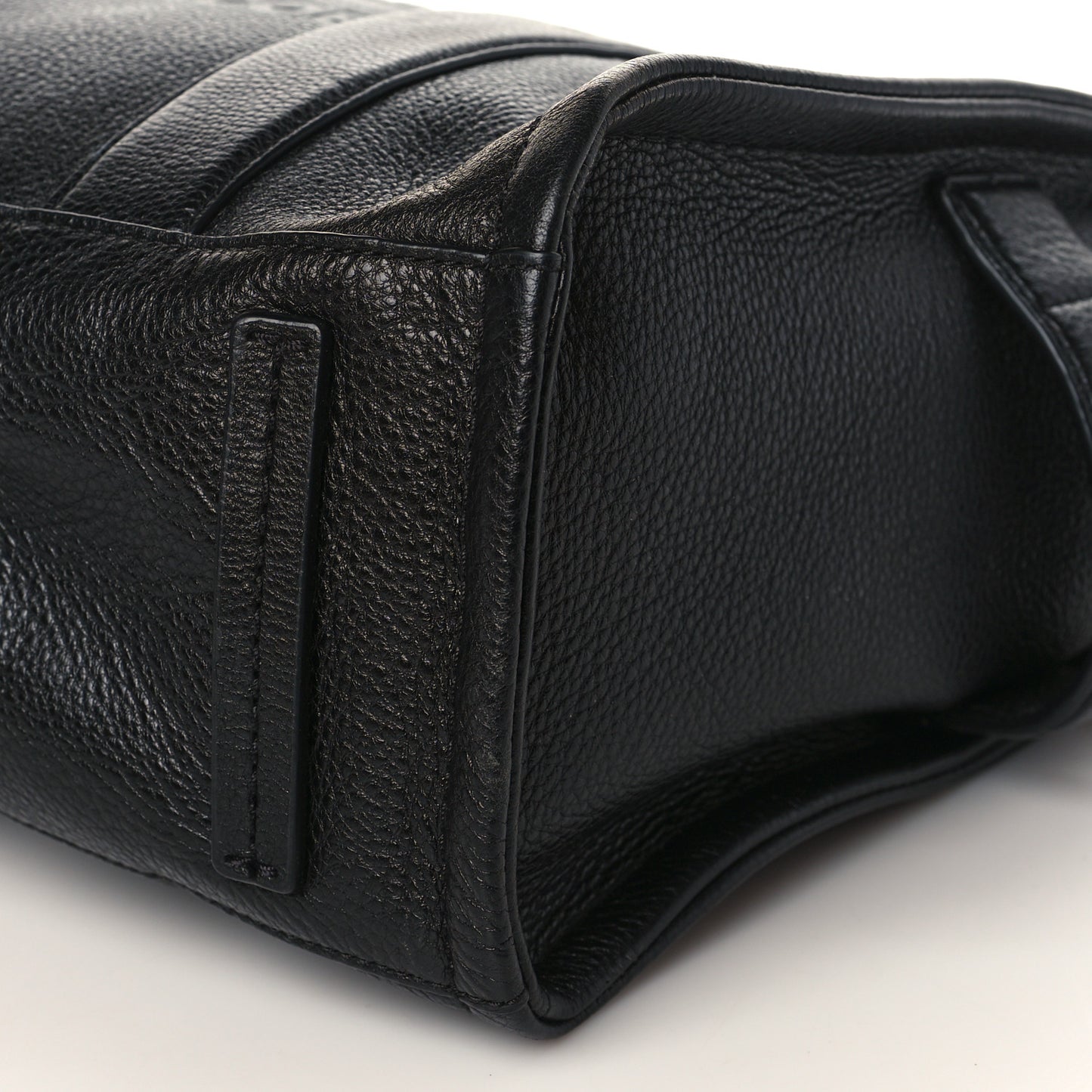 Grained Calfskin Medium The Tote Bag Black