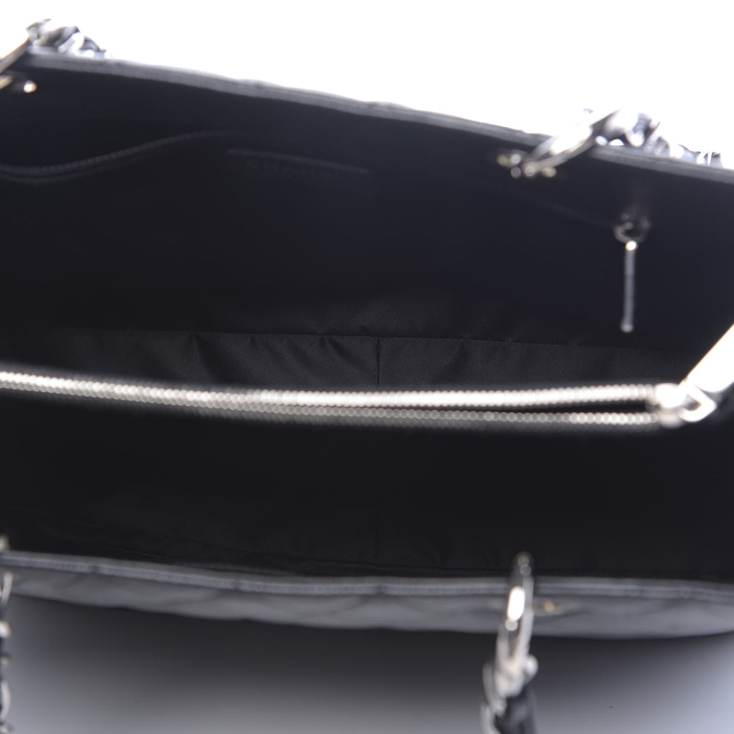 Caviar Quilted Grand Shopping Tote GST Black